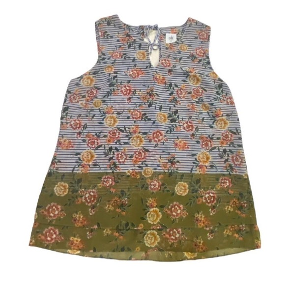 Cabi Penelope Top in Abstract Floral M - Picture 3 of 12